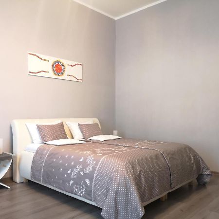 Central Apartment Budapest Luaran gambar