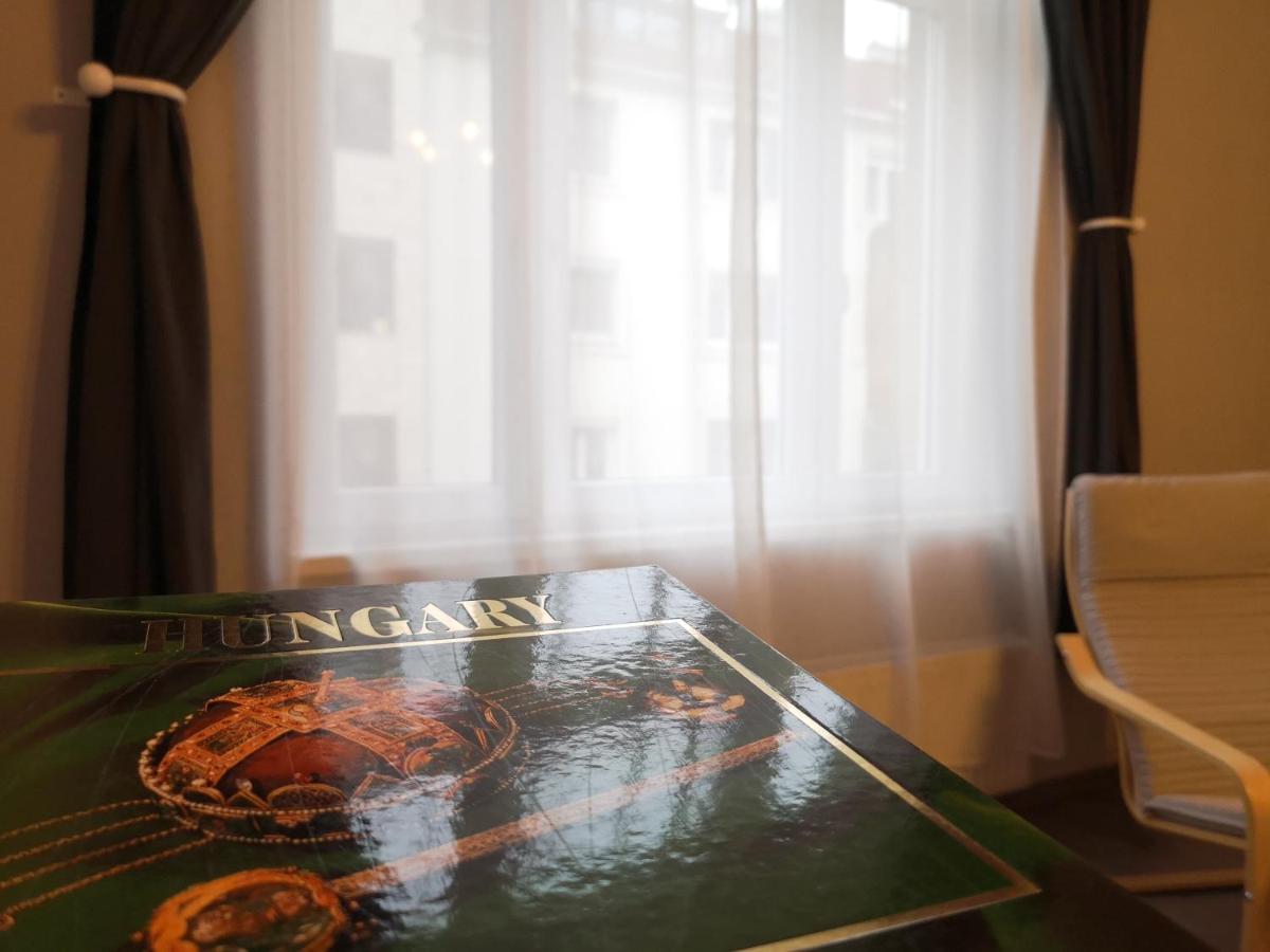 Central Apartment Budapest Luaran gambar
